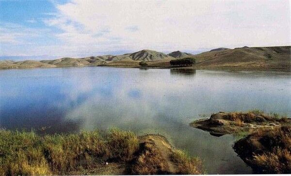 آبگیری تالاب بین‌المللی «قوری گول» در آذربایجان‌شرقی شروع شد